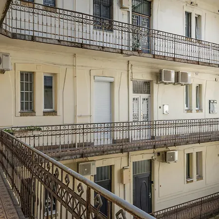 Peak Pointe Appartement *